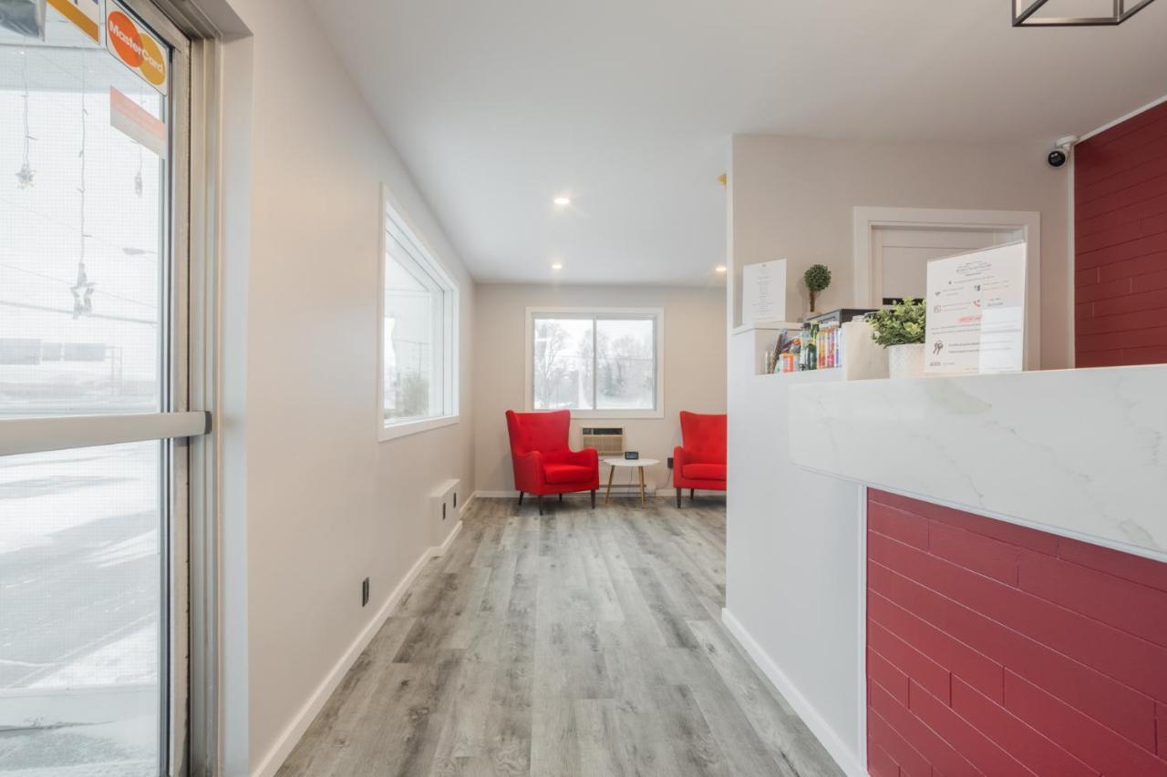 Motel Champlain Brossard Εξωτερικό φωτογραφία