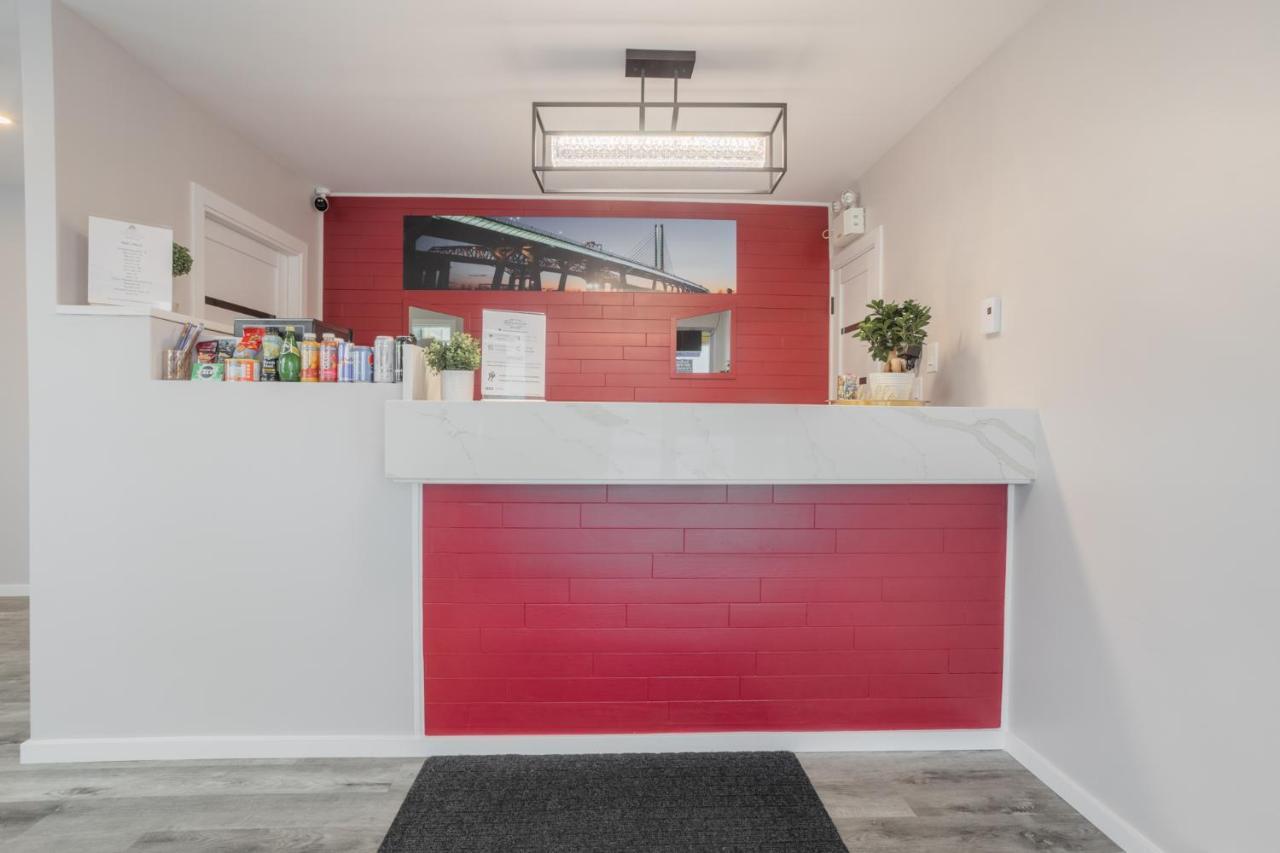 Motel Champlain Brossard Εξωτερικό φωτογραφία