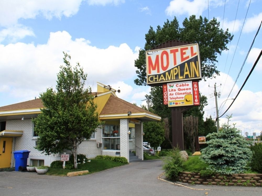 Motel Champlain Brossard Εξωτερικό φωτογραφία
